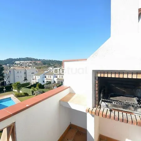 Alba V 2º 1ª 아파트